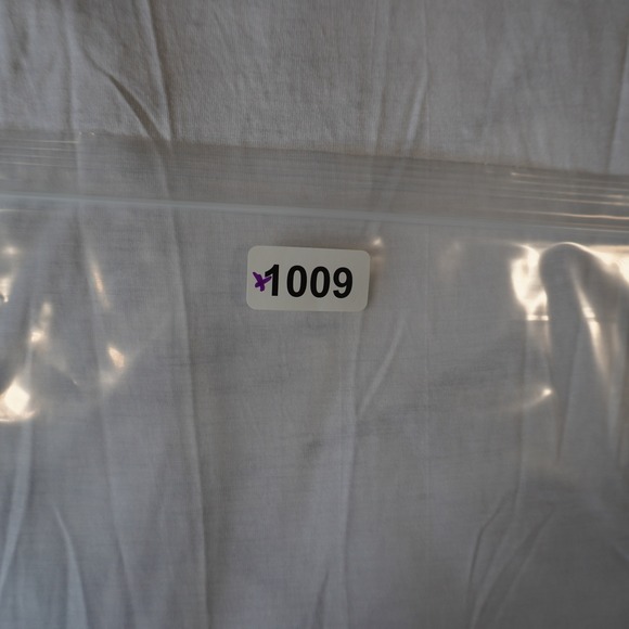 Talbots Petites Women's Top Small Floral Embellished Long Sleeve - Picture 7 of 7